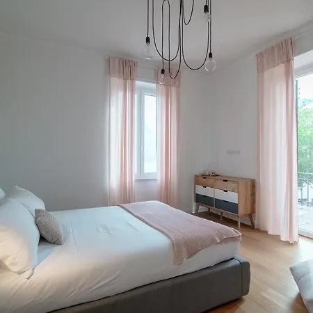 Maraini Lake View - Sauna & Jacuzzi Villa Lugano