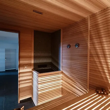Maraini Lake View - Sauna & Jacuzzi Lugano