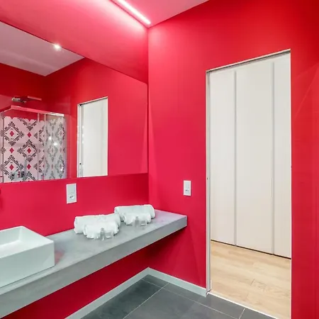 Maraini Lake View - Sauna & Jacuzzi Villa