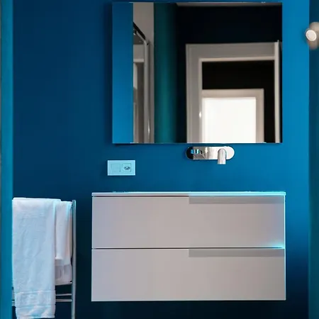 Maraini Lake View - Sauna & Jacuzzi