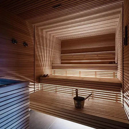 Maraini Lake View - Sauna & Jacuzzi Villa *
